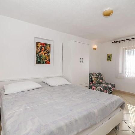 Apartments Anna โตรกีร์ ภายนอก รูปภาพ