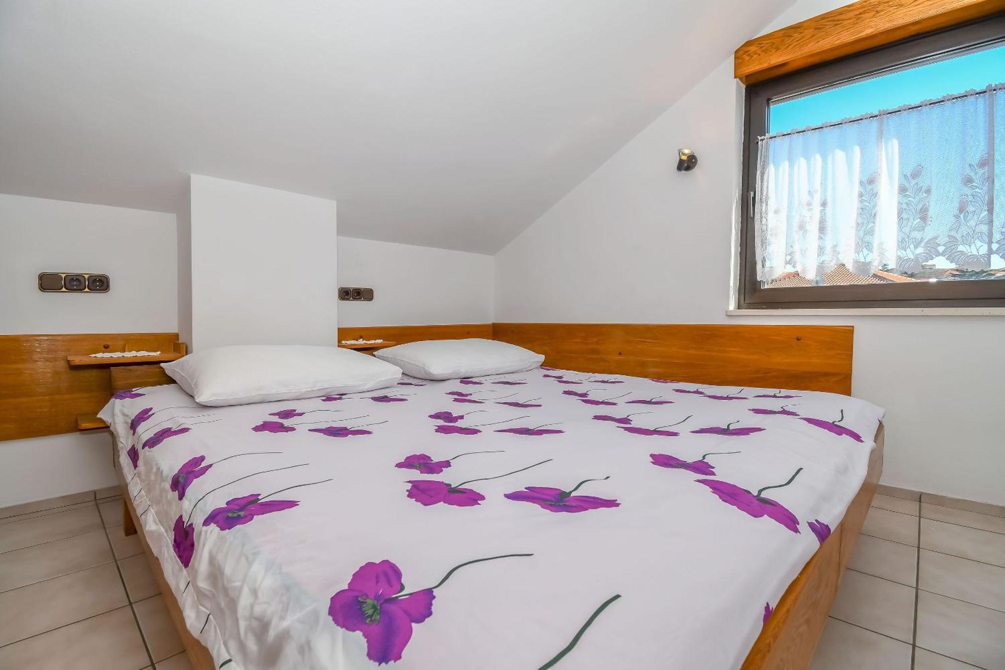 Apartments Anna โตรกีร์ ภายนอก รูปภาพ